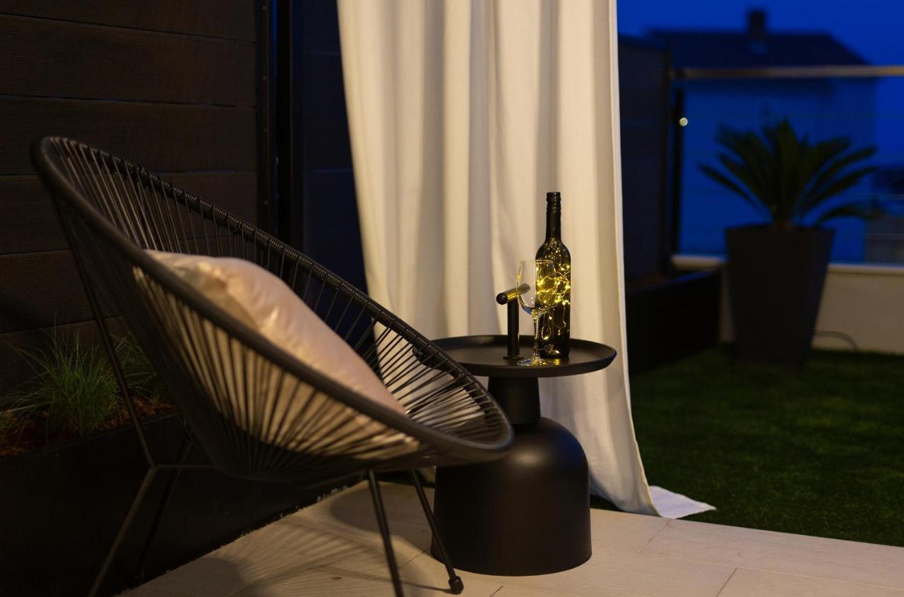 Apartment Diamar With Seaview คิร์ก ภายนอก รูปภาพ